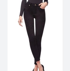 GOOD AMERICAN brand new suede jeans